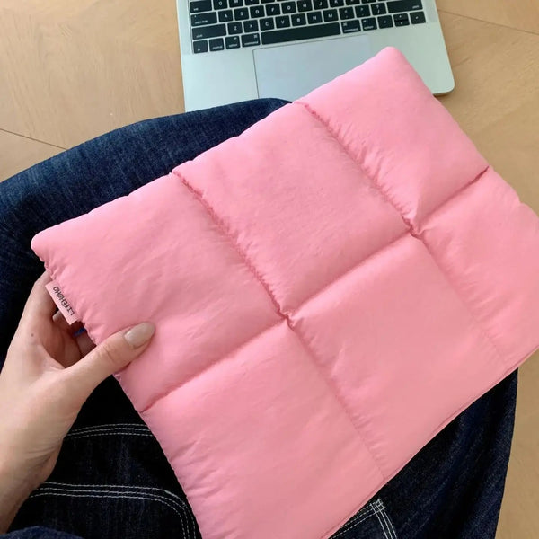 Snug Shield Laptop Sleeve